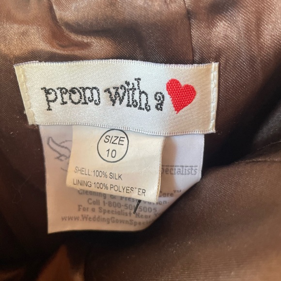 Chic Camouflage Print Prom Gown - Picture 2 of 15